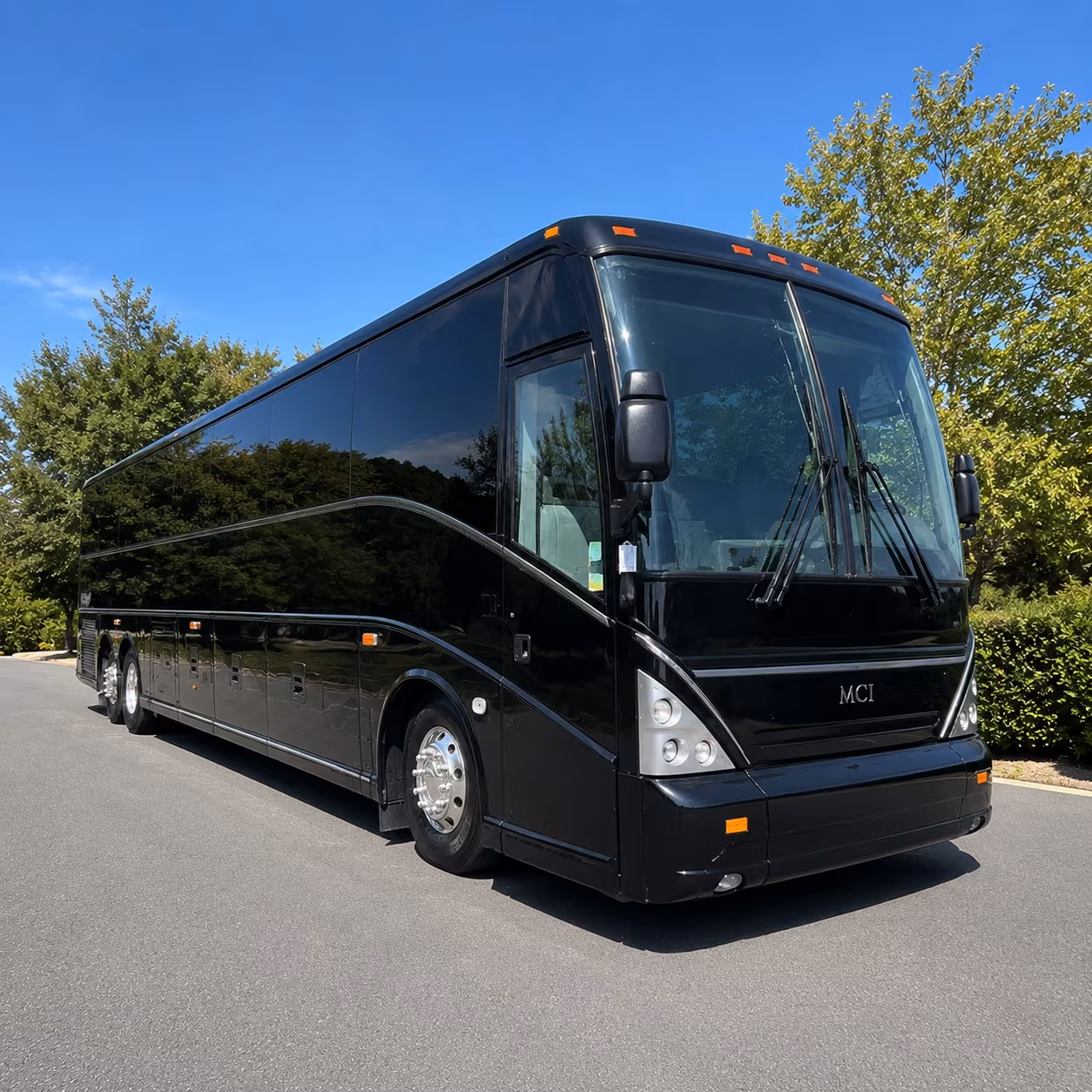 airport transfer buses between plano and dfw or love field
