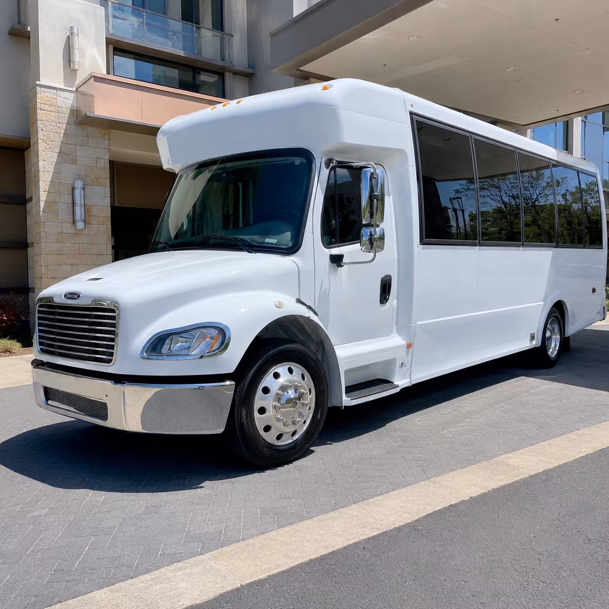 find and book transportation for your next airport transfer 1