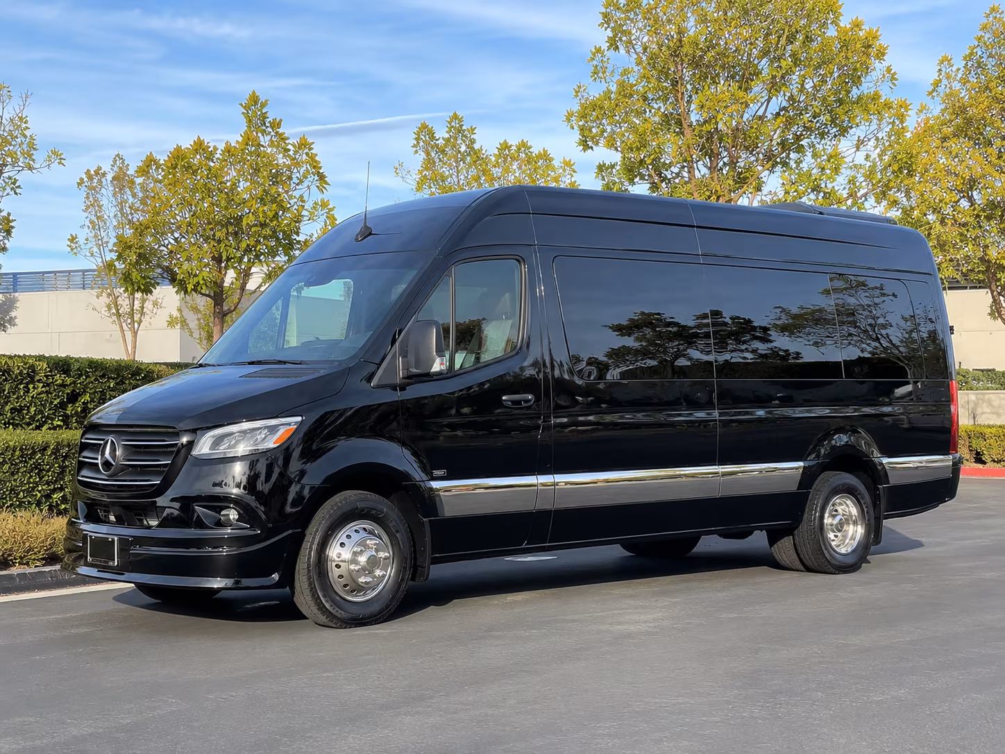 find and book transportation for your next wine tour 5