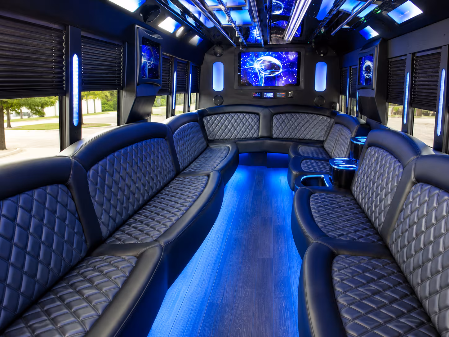 party buses and minibuses to fc dallas matches at toyota stadium